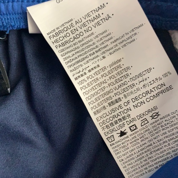 New Nike - Picture 3 of 4